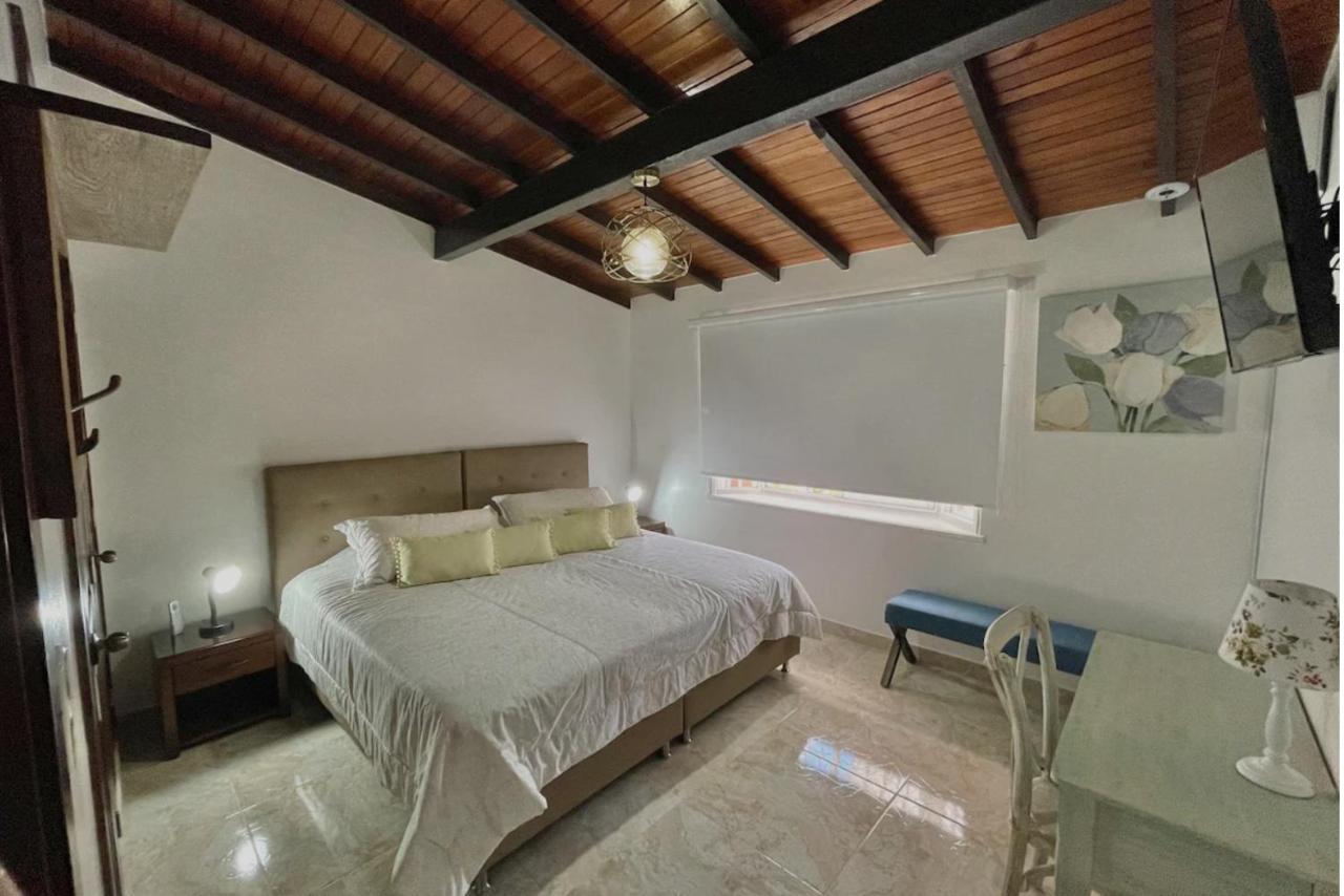 Hotel Casa Sonata Medellin Ngoại thất bức ảnh