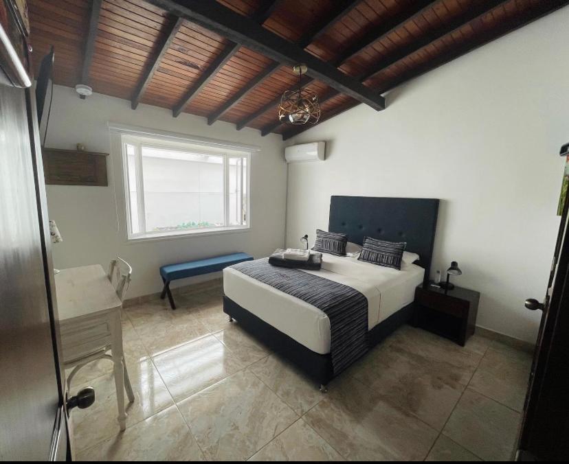 Hotel Casa Sonata Medellin Ngoại thất bức ảnh